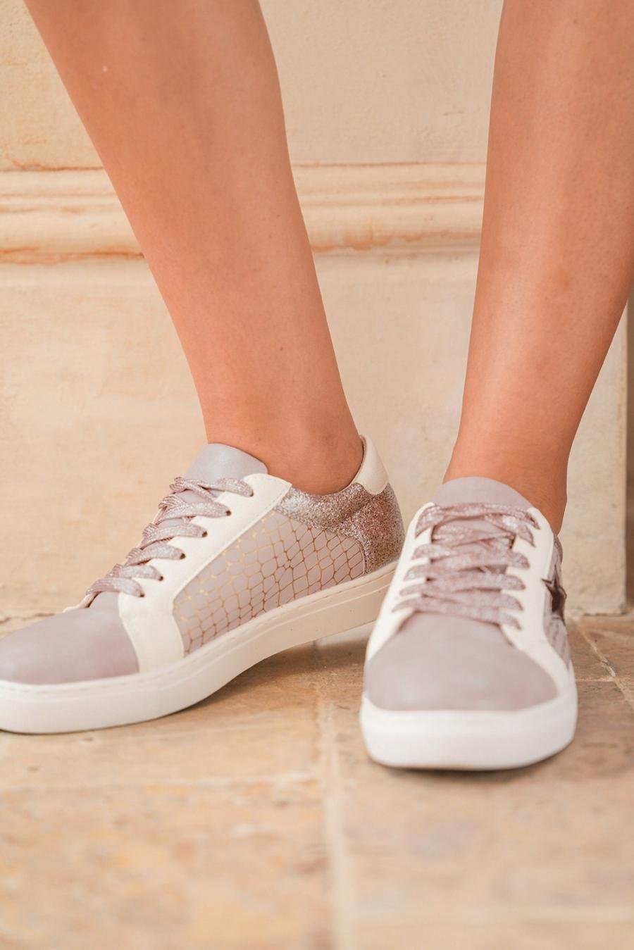 Femme Sneakers | Baskets à Lacets En Cuir Pu Avec Patchwork D'étoiles Pailletées Dorées